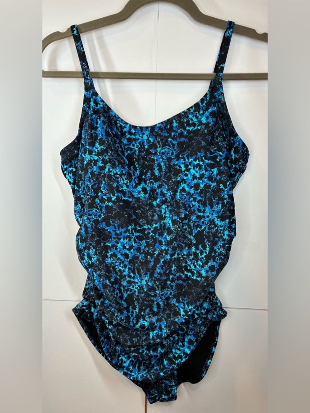 Speedo One Piece Swimsuit Size 16 Blue Black Abstract Print Scoop Neck